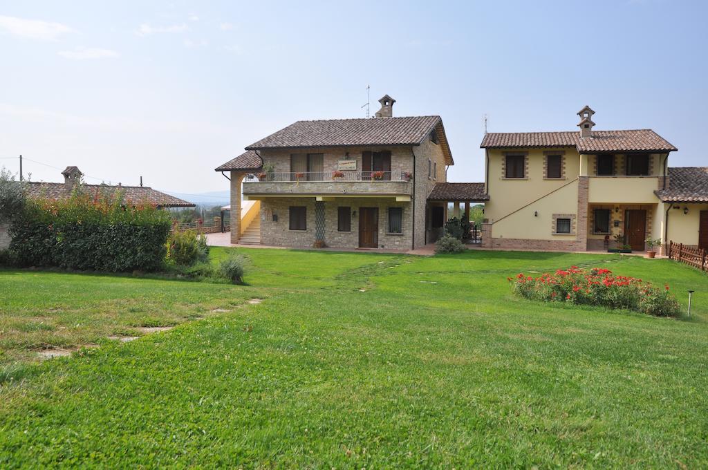 La Sorgente Del Subasio Assisi Lejlighed Værelse billede